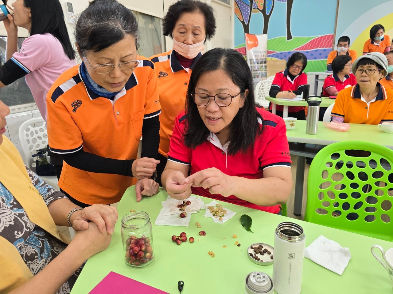 曾坤木老師地方創生與世界咖啡桌課程